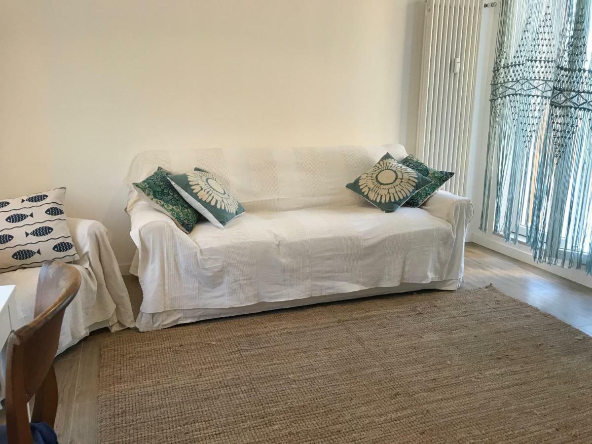 Rome On The Beach Apartment ลิโด ดิ ออสเตีย ภายนอก รูปภาพ