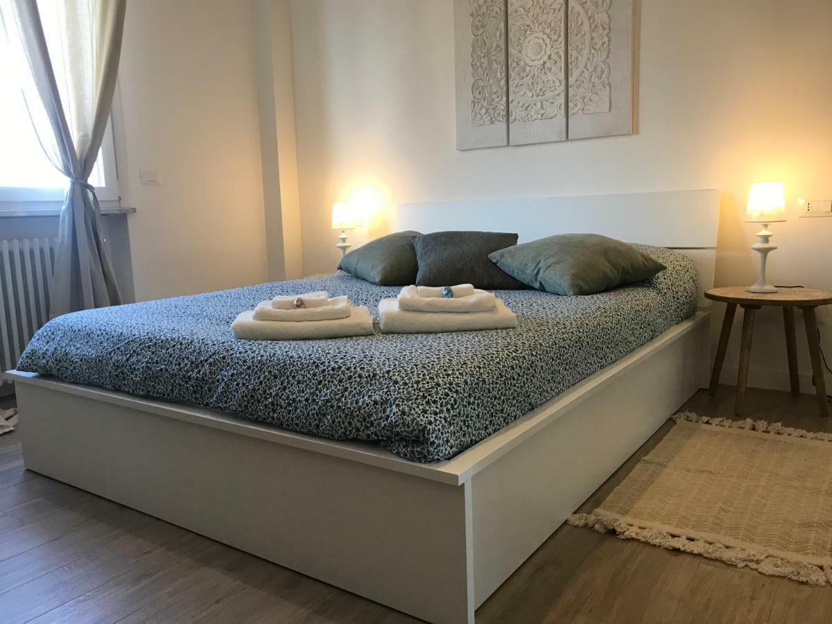 Rome On The Beach Apartment ลิโด ดิ ออสเตีย ภายนอก รูปภาพ