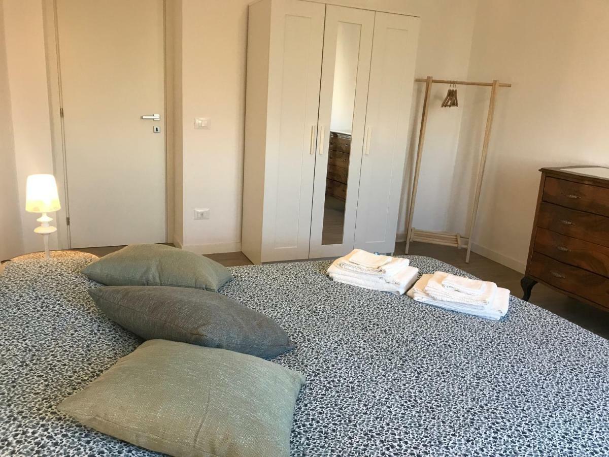 Rome On The Beach Apartment ลิโด ดิ ออสเตีย ภายนอก รูปภาพ