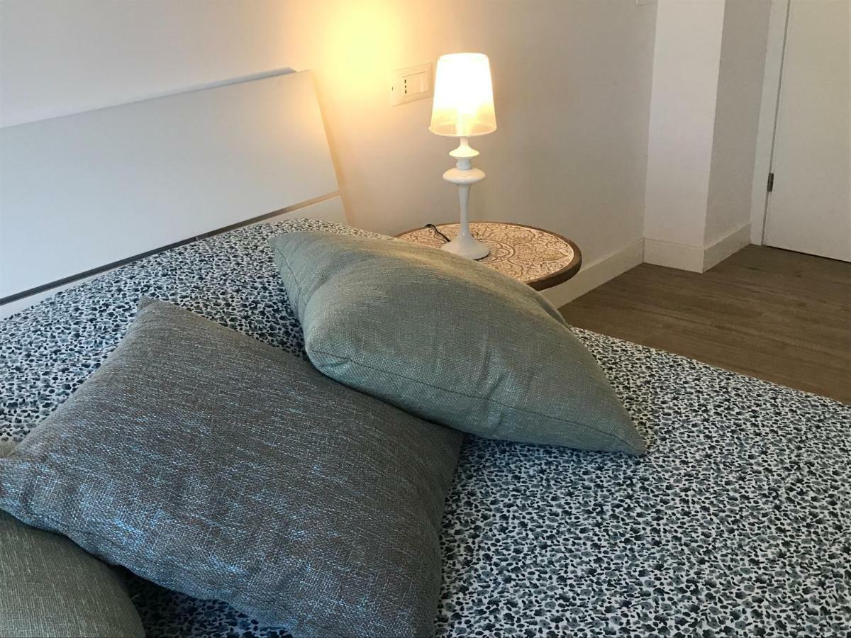 Rome On The Beach Apartment ลิโด ดิ ออสเตีย ภายนอก รูปภาพ